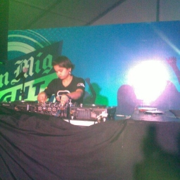 Avatar of user DJ Rae Valdes